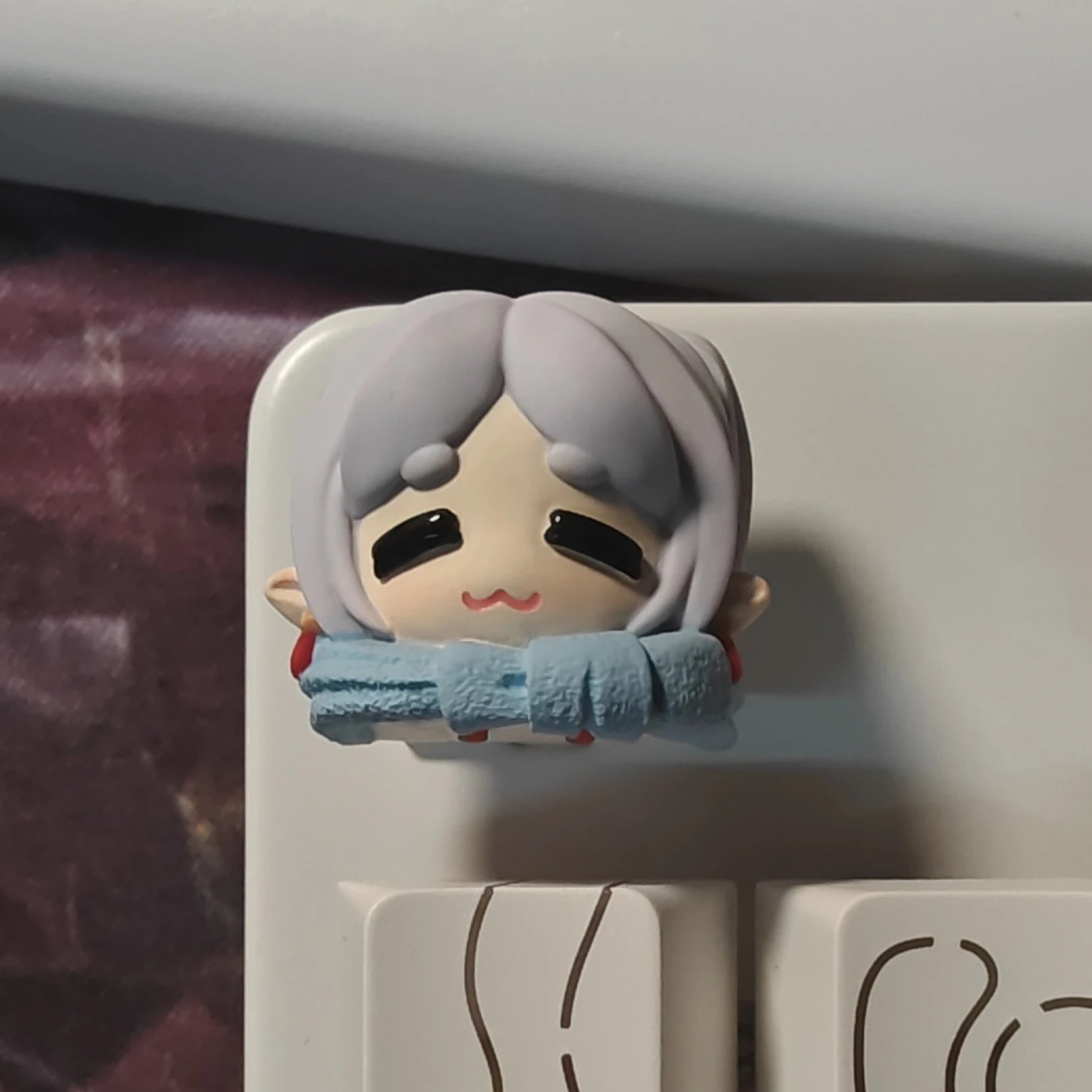 Frieren: beyond Journey’S End Keycap Resin Anime Peripheral Kawaii Mechanical Keyboard Accessories Decor Single Keycap Esc Gifts